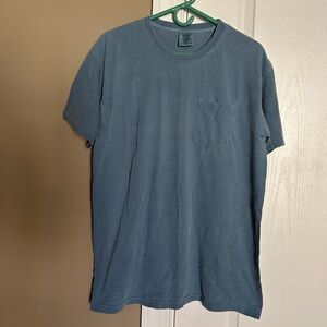 Comfort Colors Men's 100% Cotton Heavyweight T-Shirt. Size Large.